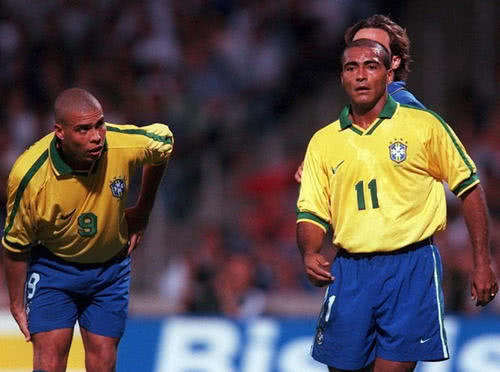 来自肯尼亚 来自肯尼亚