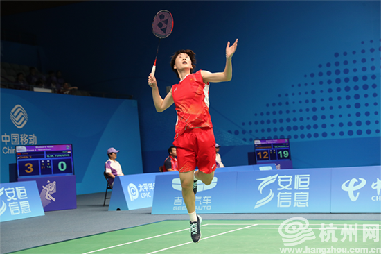 的行为密切 的行为密切